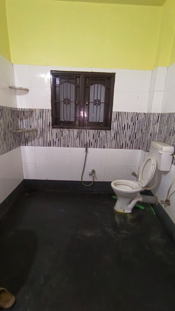 Unfurnished 3bhk in Shiv Colony Kamala Bagan, Narengi Tinali, No.1 Bonda Grant, Guwahati, Assam for Rent